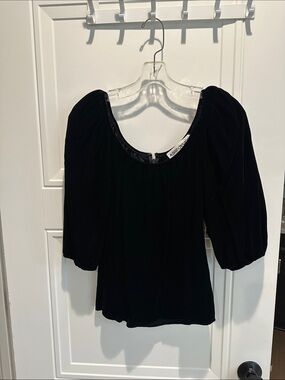NWT Albert Capraro Top